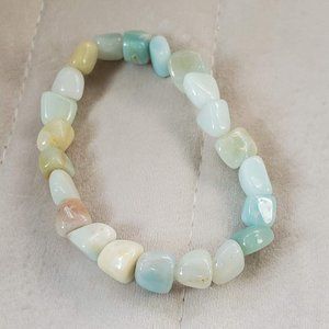 Aquamarine stretch bracelet